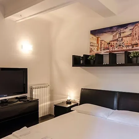 Arienti Apartment, In The Historical Center Apartment
